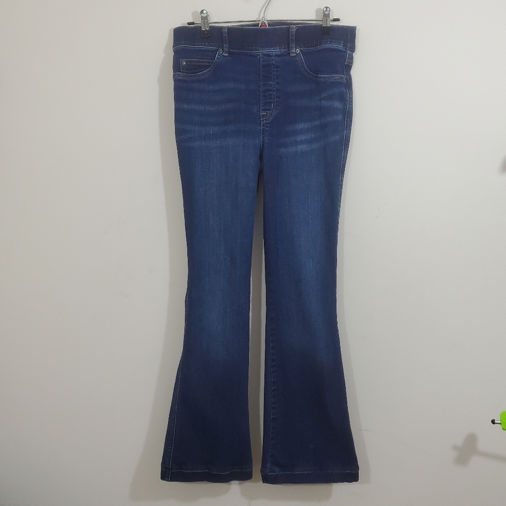 SPANX Flare Jeans Pull On Midnight Blue Boho Hippie Size Medium Casual - Picture 4 of 8